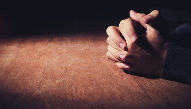 Proteja o seu relacionamento com as orações de São Valentim