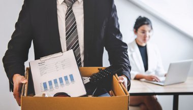 Significado de sonhar com demissão