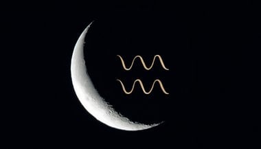 Lua Minguante em Aquário — 23 de abril de 2022