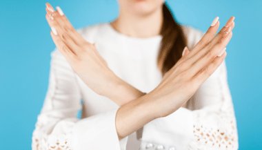 Horóscopo do dia: previsões de hoje (12/09) para os signos - Um corte é necessário