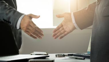 Horóscopo do dia de hoje (25/04/2024): previsões dos signos para quinta-feira