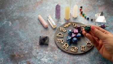 Horóscopo do dia de hoje (31/08): previsões dos signos para sábado