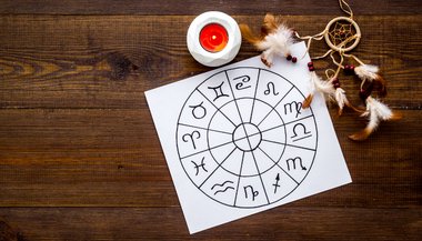 Horóscopo do dia: previsões de hoje (28/02) para todos os signos - Solte o passado