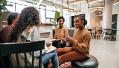 Horóscopo do dia: previsões de hoje (15/03) para os signos - A comunicação está em alta