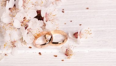 20 simpatias para casamento: escolha as opções e aposte nelas!