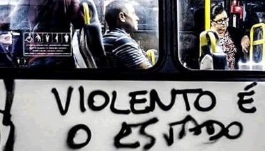 Tarot no cotidiano: violência em São Paulo