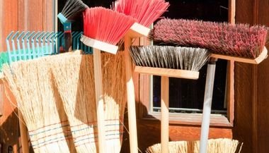 Simpatia para parar de beber com vassoura