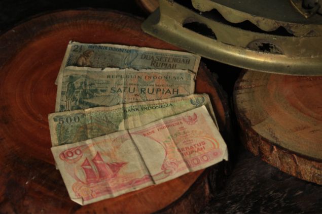 Notas de dinheiro antigas