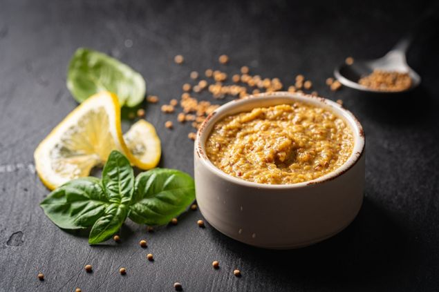 Goskova Tatiana / Shutterstock Molho de dijon.