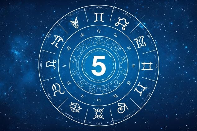 Canva/horoscopovIrtuAl Imagem de uma mandala astrológica com os glifos dos 12 signos e no centro dela o número 5.