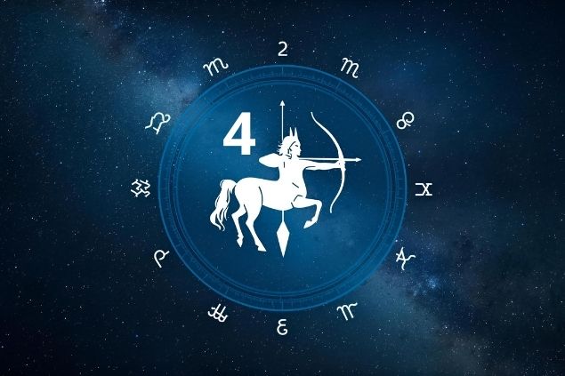Canva/horoscopovIrtuAl Imagem de uma mandala astrológica com o Glifo de Sagitário e o número 4 ao centro.