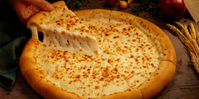 Pizza de queijo.