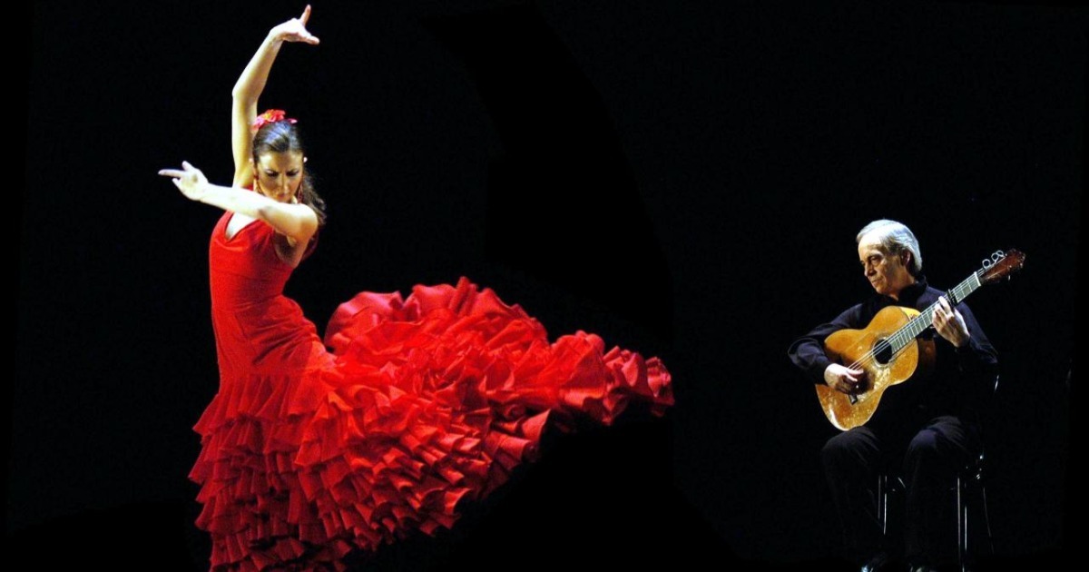Mulher dançando Flamenco