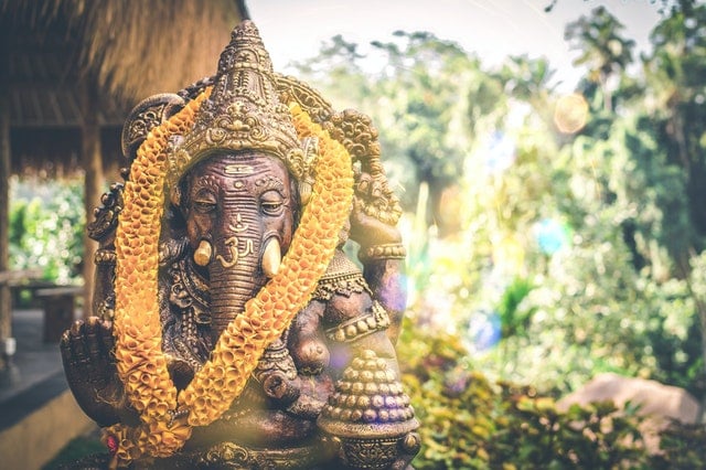Escultura de deus Ganesha.