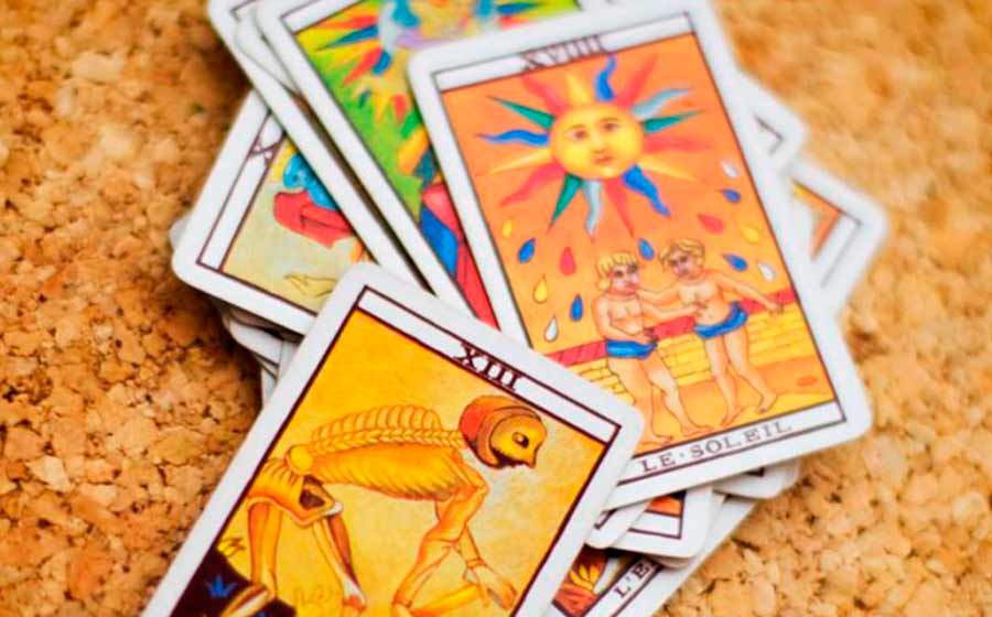 Jogo de Tarot Cigano Grátis  cartas ciganas - Tarot de Marselha